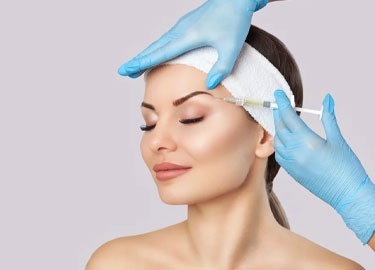 Get a perfect facial rejuvenation with the help of liquid facelift
